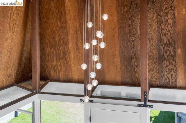 6715 Canyon Trail, El Cerrito, CA 94530