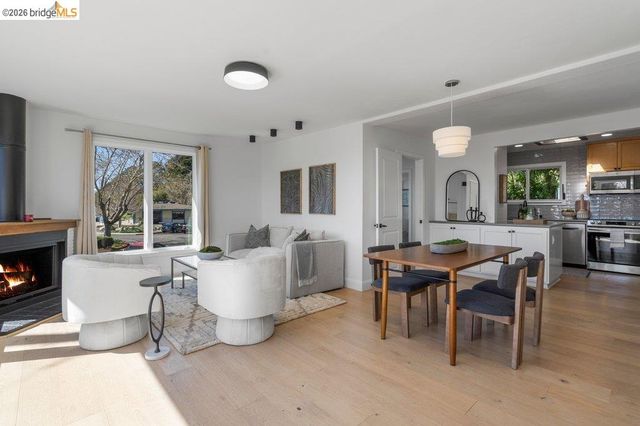 6715 Canyon Trail, El Cerrito, CA 94530