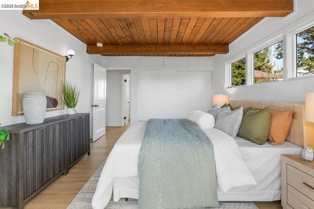 6715 Canyon Trail, El Cerrito, CA 94530