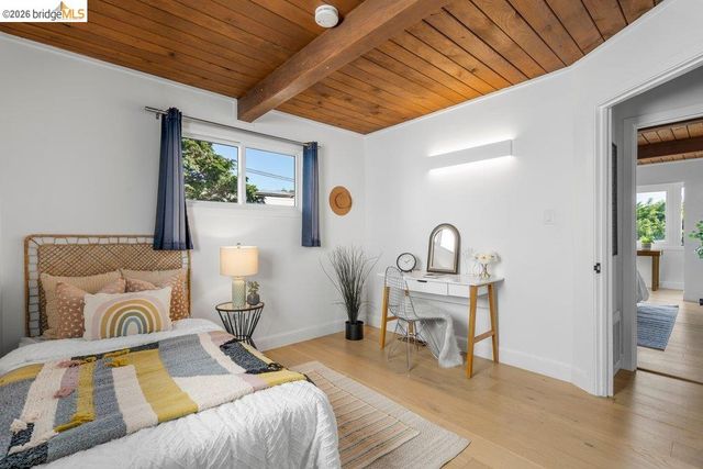 6715 Canyon Trail, El Cerrito, CA 94530