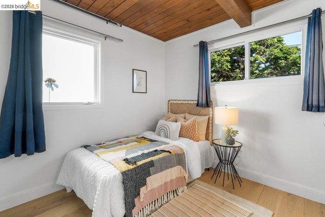 6715 Canyon Trail, El Cerrito, CA 94530