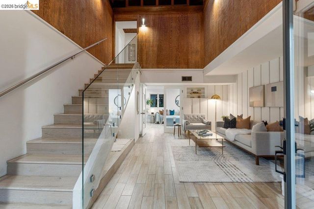 6715 Canyon Trail, El Cerrito, CA 94530