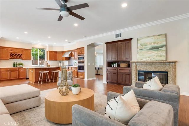 75 Eaglecreek, Irvine, CA 92618