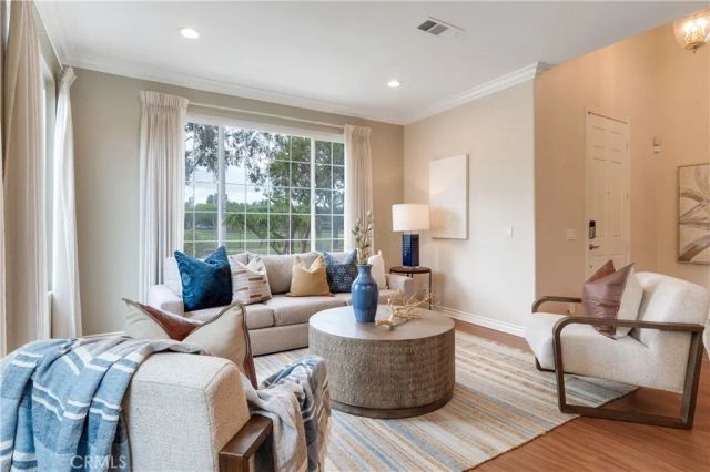 75 Eaglecreek, Irvine, CA 92618