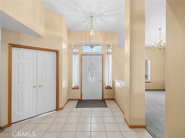 19224 Roanoke, Apple Valley, CA 92307