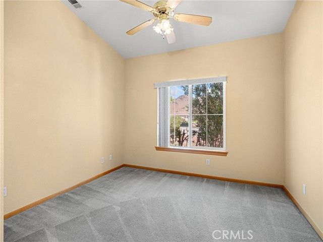 19224 Roanoke, Apple Valley, CA 92307