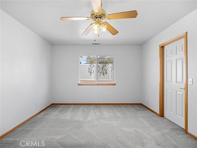 19224 Roanoke, Apple Valley, CA 92307