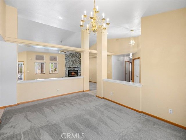 19224 Roanoke, Apple Valley, CA 92307