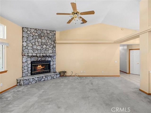 19224 Roanoke, Apple Valley, CA 92307