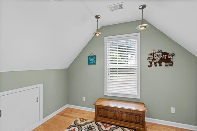 5910 Lake Windsor Parkway, Buford, GA 30518