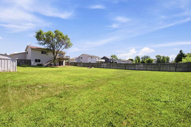 10123 Park Place Drive, Monticello, MN 55362