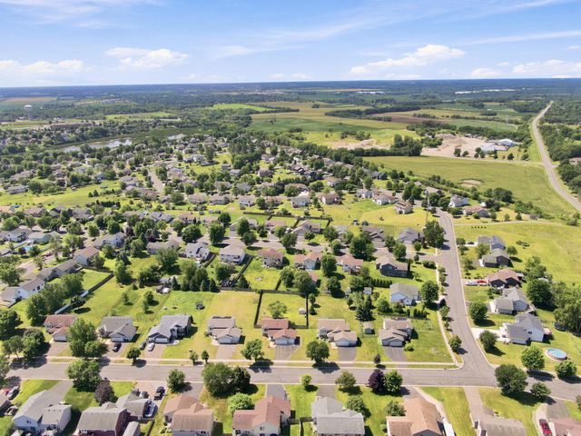 10123 Park Place Drive, Monticello, MN 55362