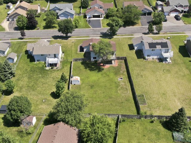 10123 Park Place Drive, Monticello, MN 55362