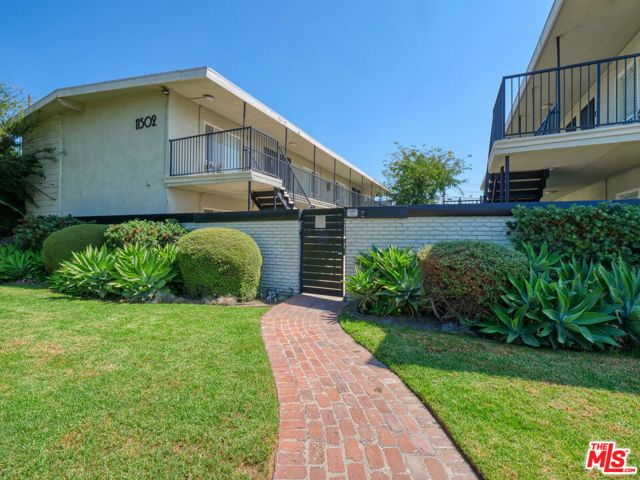 11502 Adco Avenue, Downey, CA 90241