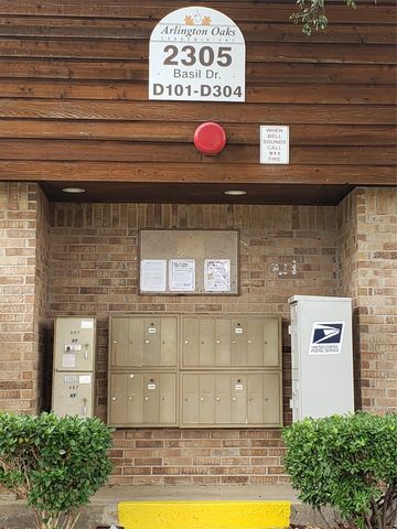 2305 Basil Drive D301, Arlington, TX 76006