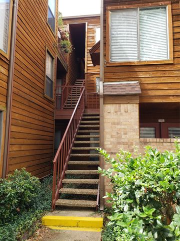 2305 Basil Drive D301, Arlington, TX 76006