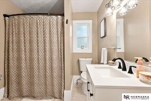 1821 Lincoln Avenue, Plattsmouth, NE 68048
