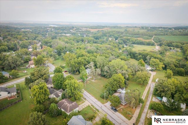 1821 Lincoln Avenue, Plattsmouth, NE 68048