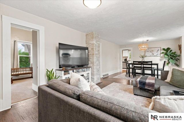 1821 Lincoln Avenue, Plattsmouth, NE 68048