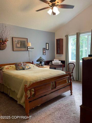 35181 Entrada Drive, Sterling, AK 99672