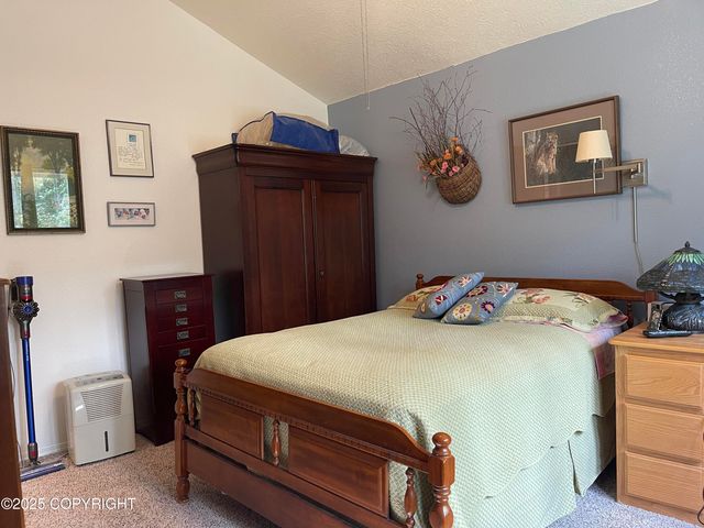 35181 Entrada Drive, Sterling, AK 99672