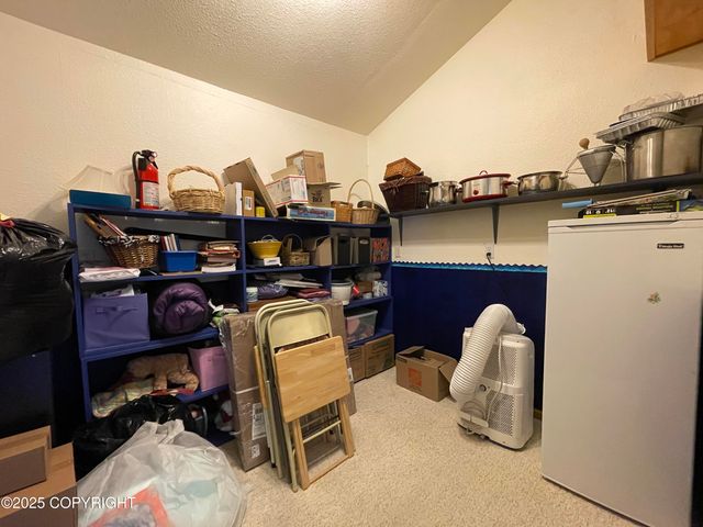 35181 Entrada Drive, Sterling, AK 99672