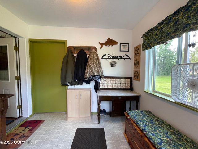 35181 Entrada Drive, Sterling, AK 99672
