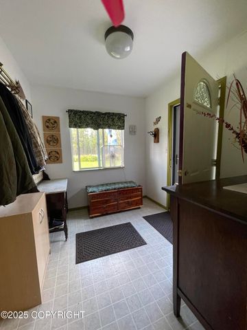 35181 Entrada Drive, Sterling, AK 99672