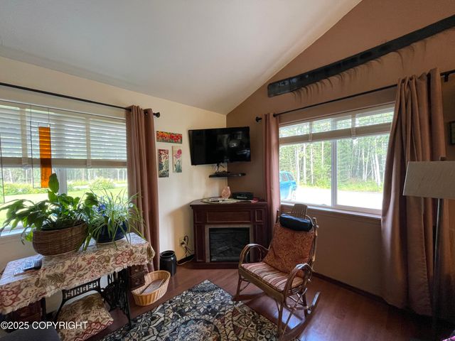 35181 Entrada Drive, Sterling, AK 99672