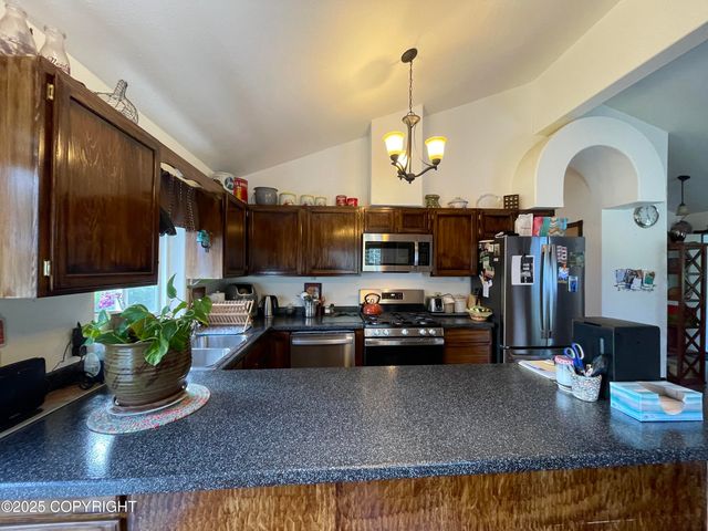 35181 Entrada Drive, Sterling, AK 99672