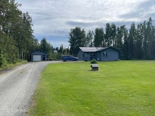 35181 Entrada Drive, Sterling, AK 99672