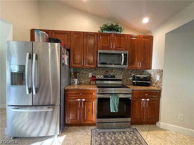 502 Elaine AVE N, Lehigh Acres, FL 33971