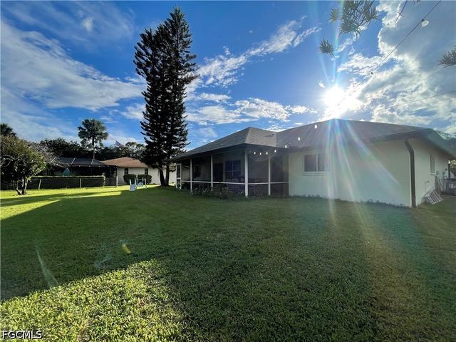 502 Elaine AVE N, Lehigh Acres, FL 33971