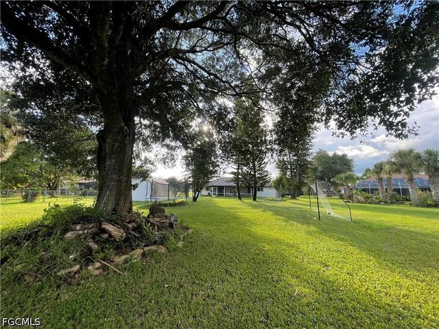 502 Elaine AVE N, Lehigh Acres, FL 33971