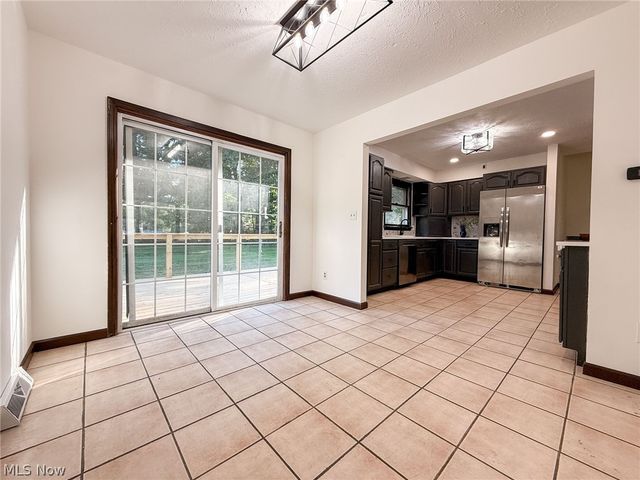 266 Corriedale Drive, Cortland, OH 44410