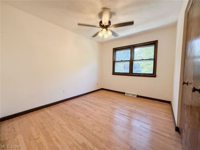266 Corriedale Drive, Cortland, OH 44410