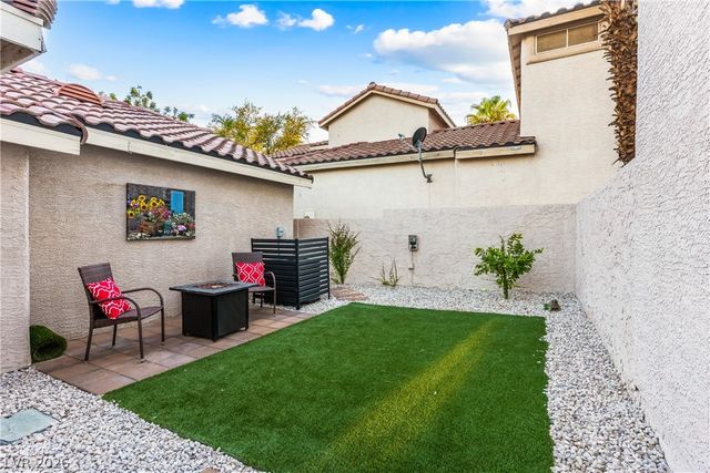2433 Cliffwood Drive, Henderson, NV 89074