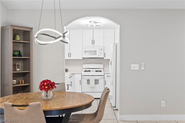 2433 Cliffwood Drive, Henderson, NV 89074