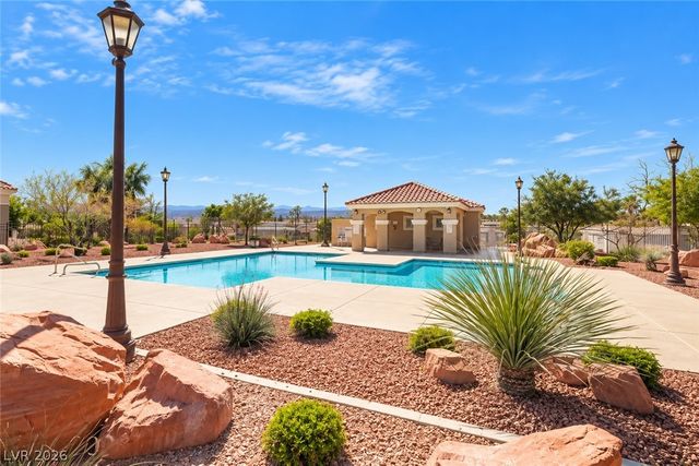 2433 Cliffwood Drive, Henderson, NV 89074