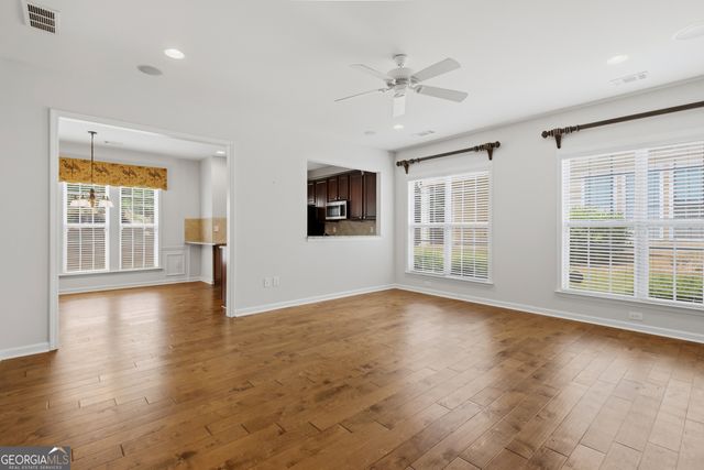 6201 Longleaf Drive, Hoschton, GA 30548