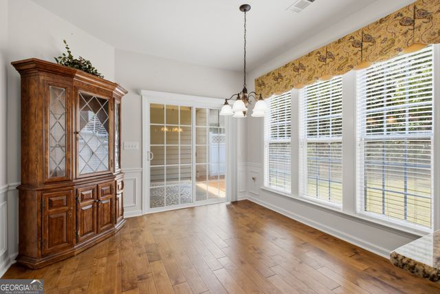 6201 Longleaf Drive, Hoschton, GA 30548