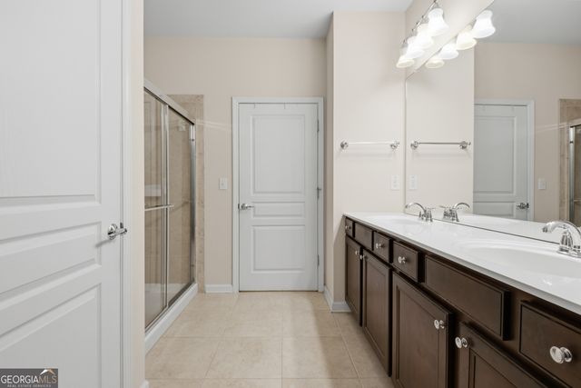 6201 Longleaf Drive, Hoschton, GA 30548