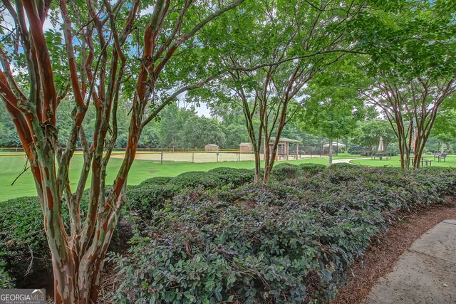 6201 Longleaf Drive, Hoschton, GA 30548