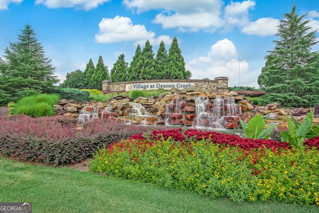 6201 Longleaf Drive, Hoschton, GA 30548
