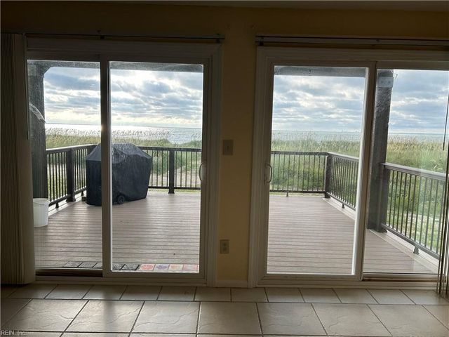 404 N First St Apt B, Hampton, VA 23664