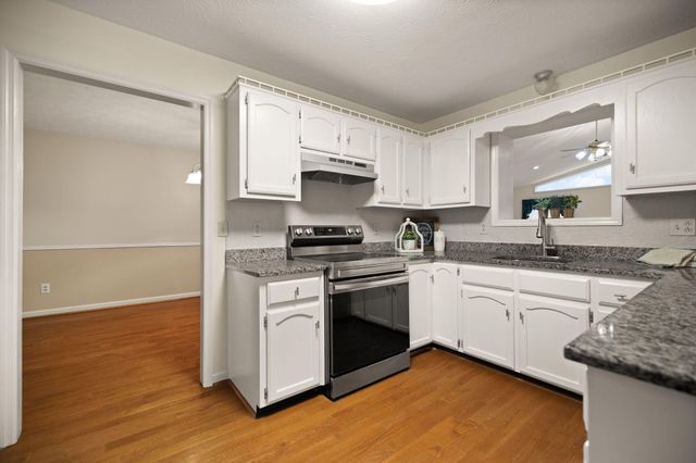 159 Enchanted Drive, Somerset, KY 42503