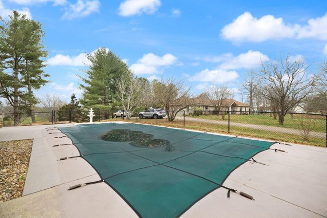 159 Enchanted Drive, Somerset, KY 42503