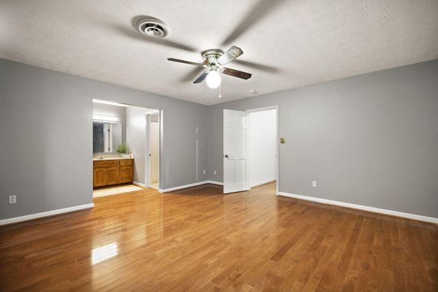 159 Enchanted Drive, Somerset, KY 42503