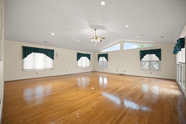 159 Enchanted Drive, Somerset, KY 42503