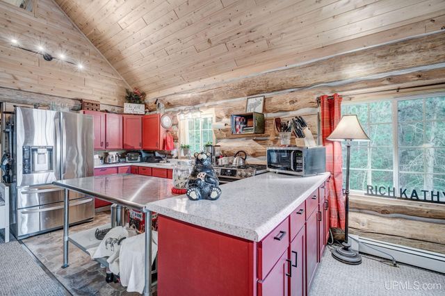 14038 24.5 Lane, Rapid River, MI 49878